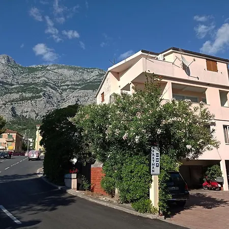 Family Apartment Vitlic Makarska Exterior photo