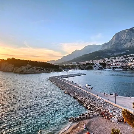 Family Apartment Vitlic Makarska Exterior photo